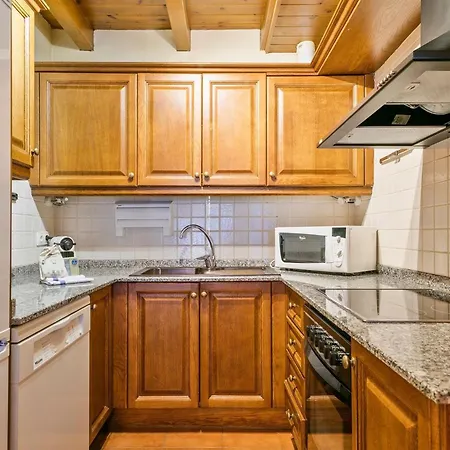 Apartment Luderna - Dera Drosera